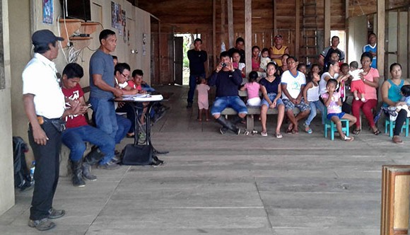 Asamblea en comunidad San Pedro_w
